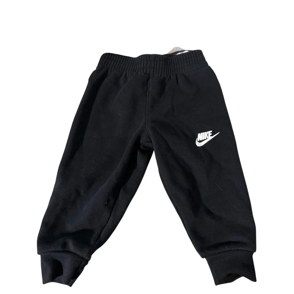 Nike‎ Kids 2-Piece Set – Size 2T - Picture 5 of 13